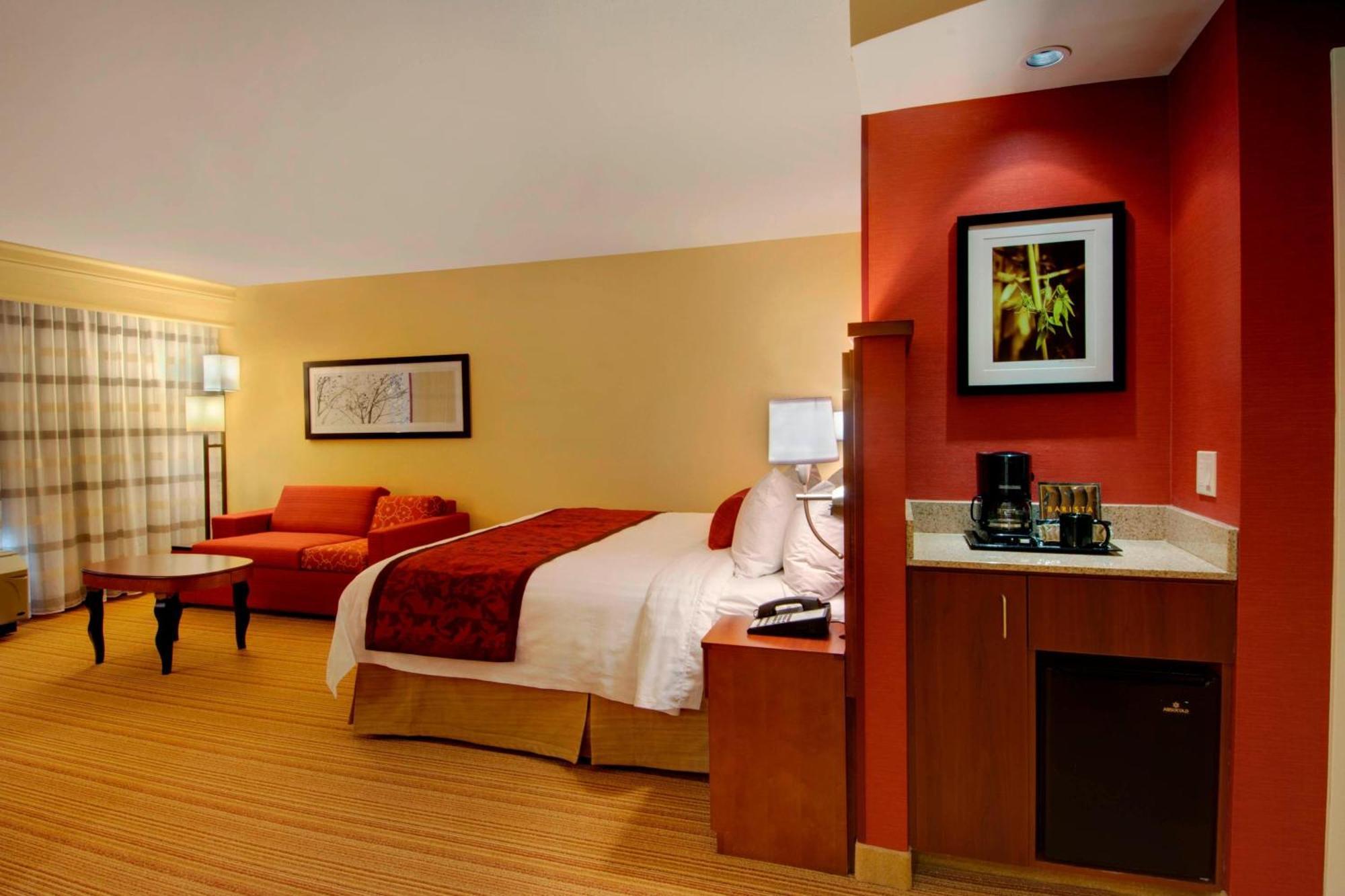 Courtyard By Marriott Madison East Hotell Rum bild